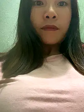 Snapshot of Elysia-007 chatting on 3, 11, 2025 Elysia-007 online show from 3, 11, 2025