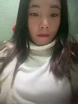 Snapshot of Elysia-007 chatting on 4, 12, 2025 Elysia-007 online show from 4, 12, 2025