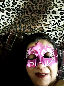 Snapshot of LOVE__RANI chatting on 6, 6, 2026 LOVE RANI online show from 6, 6, 2026