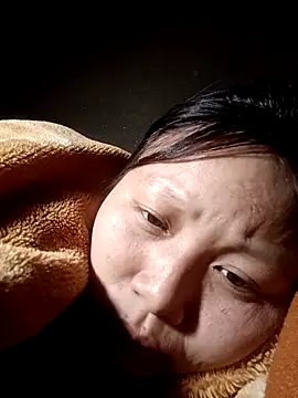 Snapshot of yoyo-mi chatting on 7, 11, 2025 yoyo-mi online show from 7, 11, 2025