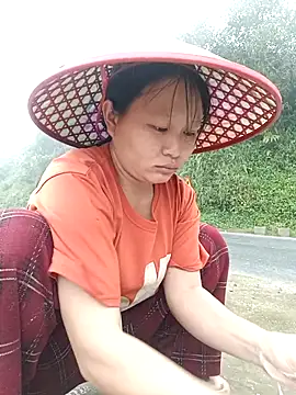 Snapshot of yoyo-mi chatting on 11, 11, 2025 yoyo-mi online show from 11, 11, 2025