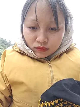 Snapshot of yoyo-mi chatting on 20, 11, 2025 yoyo-mi online show from 20, 11, 2025