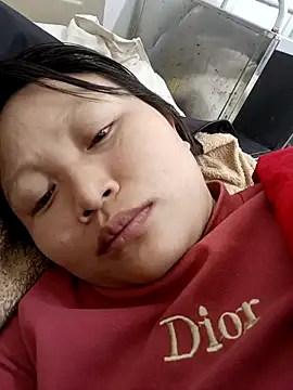 Snapshot of yoyo-mi chatting on 5, 12, 2025 yoyo-mi online show from 5, 12, 2025