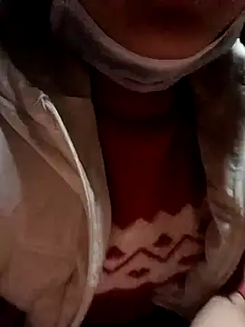 Snapshot of yoyo-mi chatting on 15, 12, 2025 yoyo-mi online show from 15, 12, 2025