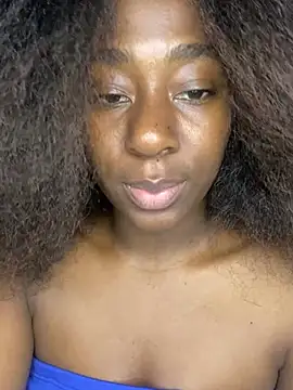 Snapshot of milarain chatting on 18, 2, 2026 milarain online show from 18, 2, 2026