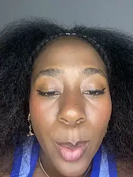 Snapshot of milarain chatting on 14, 4, 2026 milarain online show from 14, 4, 2026