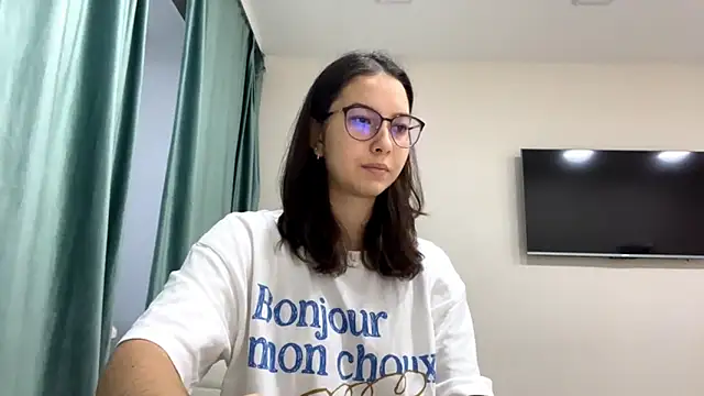 Allisgree online show from 15, 11, 2025