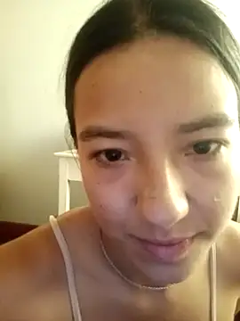 Skay bluee online show from 27, 11, 2025