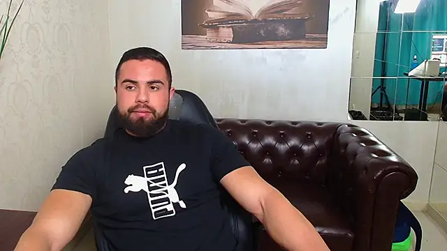 Snapshot of HayesWood chatting on 16, 12, 2025 HayesWood online show from 16, 12, 2025