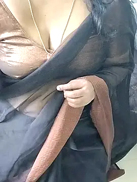 Snapshot of tamil_chitra12 chatting on 15, 11, 2025 tamil chitra12 online show from 15, 11, 2025