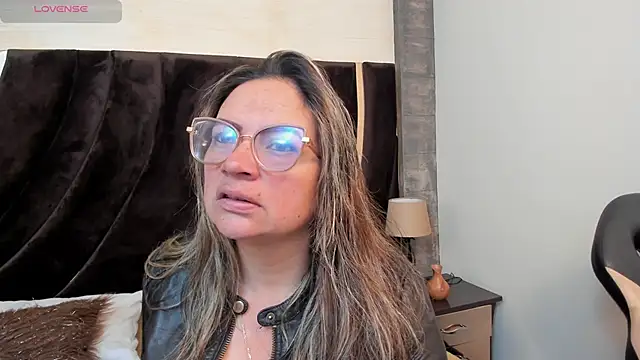 Snapshot of Lady_Lure chatting on 10, 1, 2026 Lady Lure online show from 10, 1, 2026