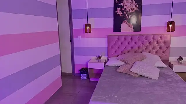 samantaortega   online show from 20, 11, 2025