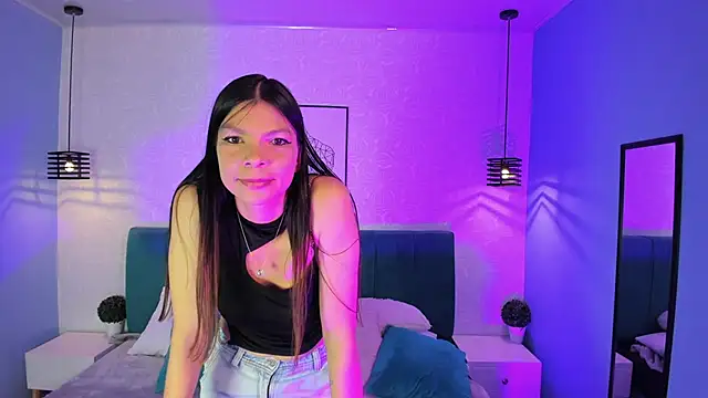 samantaortega   online show from 28, 11, 2025