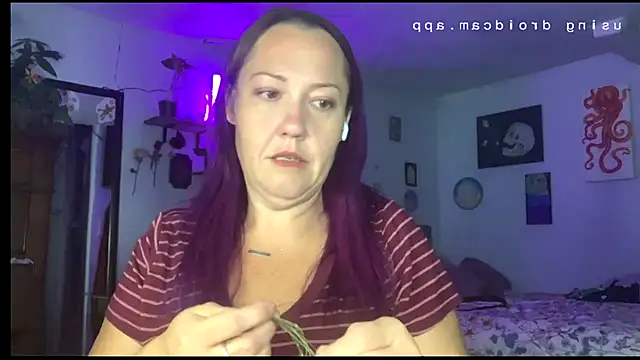 Snapshot of kristallic chatting on 28, 3, 2026 kristallic online show from 28, 3, 2026