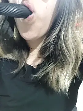 Camilu23 online show from 29, 10, 2025