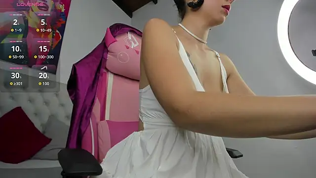 natasha segura online show from 13, 11, 2025