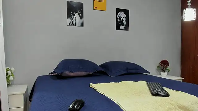 Snapshot of sexynova_93 chatting on 28, 4, 2026 sexynova 93 online show from 28, 4, 2026