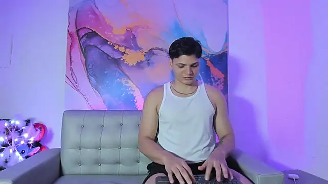 pinksmile 1 online show from 14, 1, 2026