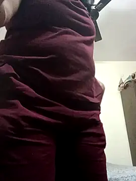 Snapshot of Naughty-Nancy chatting on 25, 11, 2025 Naughty-Nancy online show from 25, 11, 2025