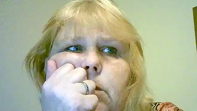 Sylviastar46 online show from 13, 11, 2025