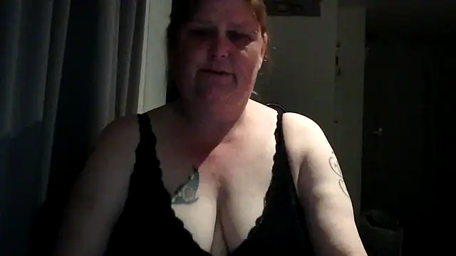 Snapshot of Sylviastar46 chatting on 23, 5, 2026 Sylviastar46 online show from 23, 5, 2026