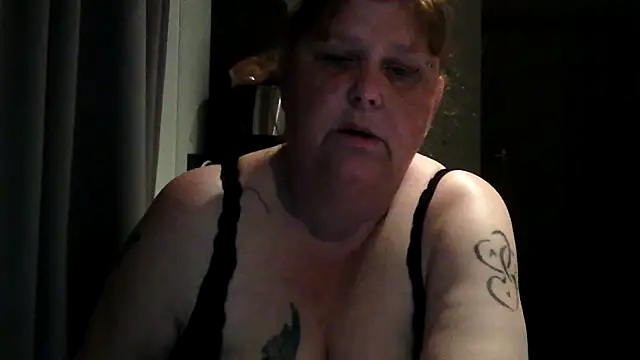 Snapshot of Sylviastar46 chatting on 24, 5, 2026 Sylviastar46 online show from 24, 5, 2026