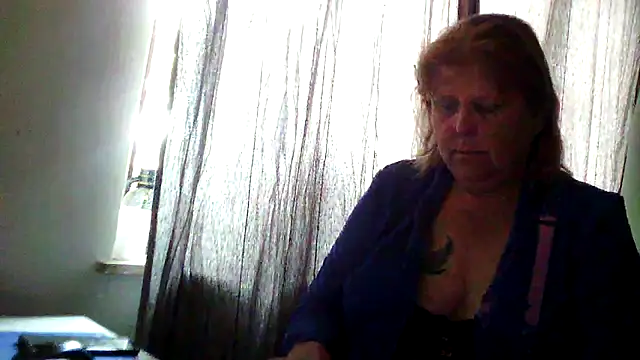 Snapshot of Sylviastar46 chatting on 8, 6, 2026 Sylviastar46 online show from 8, 6, 2026