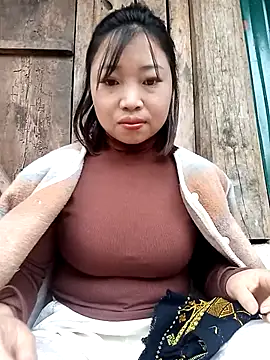 julybe online show from 16, 11, 2025