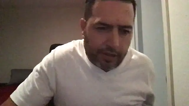 Snapshot of ezrah23 chatting on 26, 11, 2025 ezrah23 online show from 26, 11, 2025