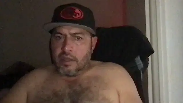 Snapshot of ezrah23 chatting on 1, 12, 2025 ezrah23 online show from 1, 12, 2025