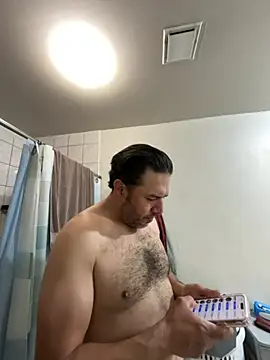 Snapshot of ezrah23 chatting on 23, 2, 2026 ezrah23 online show from 23, 2, 2026