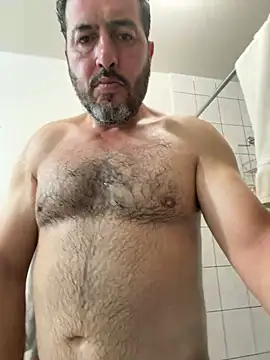 Snapshot of ezrah23 chatting on 31, 3, 2026 ezrah23 online show from 31, 3, 2026