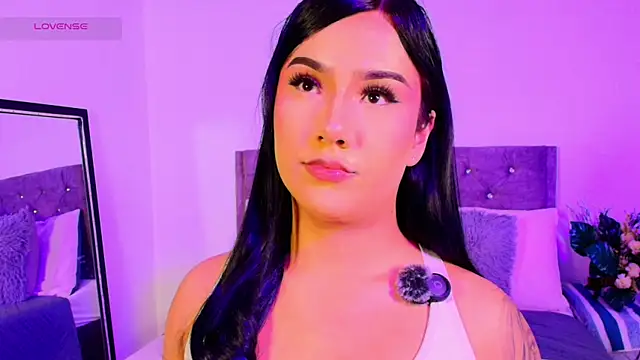 Snapshot of Vale_prado chatting on 13, 11, 2025 Vale prado online show from 13, 11, 2025