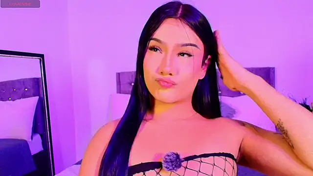 Snapshot of Vale_prado chatting on 22, 11, 2025 Vale prado online show from 22, 11, 2025