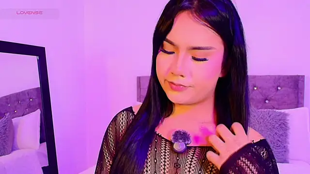 Snapshot of Vale_prado chatting on 19, 12, 2025 Vale prado online show from 19, 12, 2025