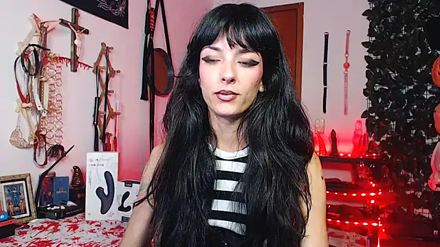 CarrieBurton online show from 7, 11, 2025