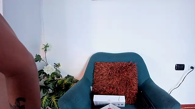 LahanaKimish online show from 13, 11, 2025