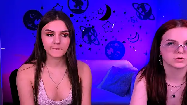 Snapshot of lisa_dark_ chatting on 9, 4, 2026 lisa dark online show from 9, 4, 2026