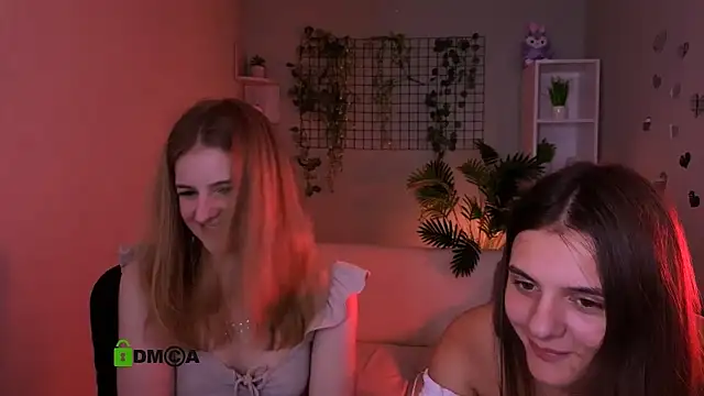 lisa dark  online show from 26, 6, 2026