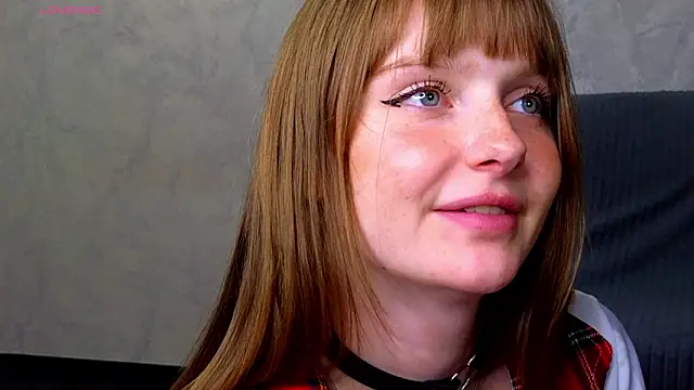 Snapshot of Lovelly_molly1 chatting on 19, 3, 2026 Lovelly molly1 online show from 19, 3, 2026