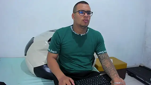 LucassFoster online show from 24, 11, 2025