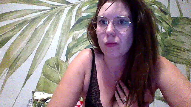 Sandragreg31 online show from 6, 11, 2025