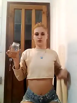 Snapshot of larubia_arg chatting on 11, 1, 2026 larubia arg online show from 11, 1, 2026