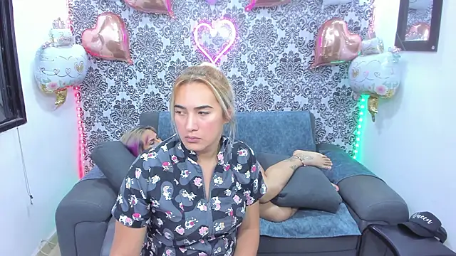 Snapshot of Duotranny chatting on 11, 3, 2026 Duotranny online show from 11, 3, 2026