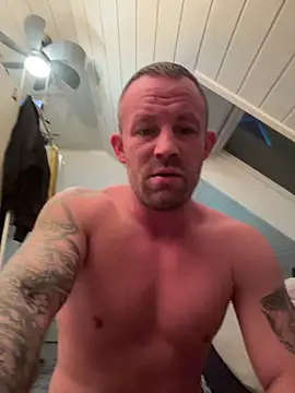 Snapshot of superbertok chatting on 18, 12, 2025 superbertok online show from 18, 12, 2025