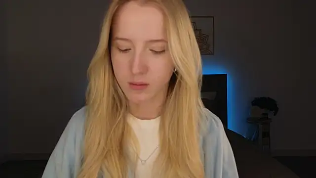 Snapshot of adele_armass chatting on 20, 5, 2026 adele armass online show from 20, 5, 2026