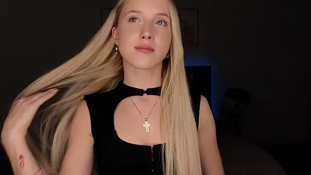 Snapshot of adele_armass chatting on 25, 7, 2026 adele armass online show from 25, 7, 2026