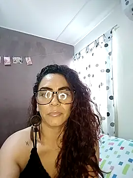 Snapshot of ROSALIAFILL chatting on 30, 10, 2025 ROSALIAFILL online show from 30, 10, 2025