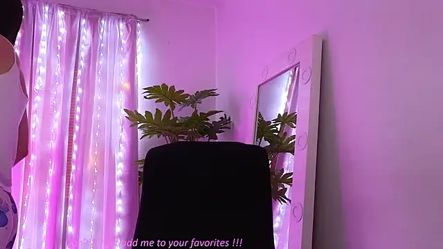 BabyLauritaa online show from 25, 2, 2026