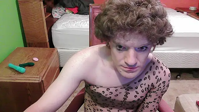 Snapshot of glamtransgoddess15 chatting on 13, 7, 2026 glamtransgoddess15 online show from 13, 7, 2026